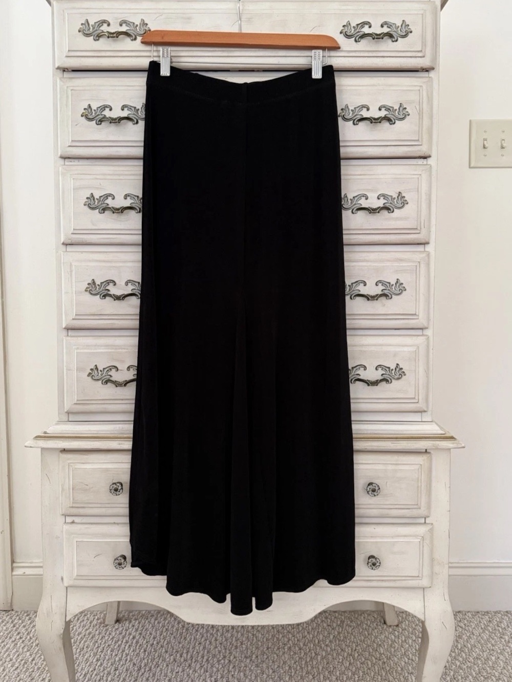 Chico’s Travelers Black Wrinkle Resistant Maxi Skirt - Picture 2 of 3